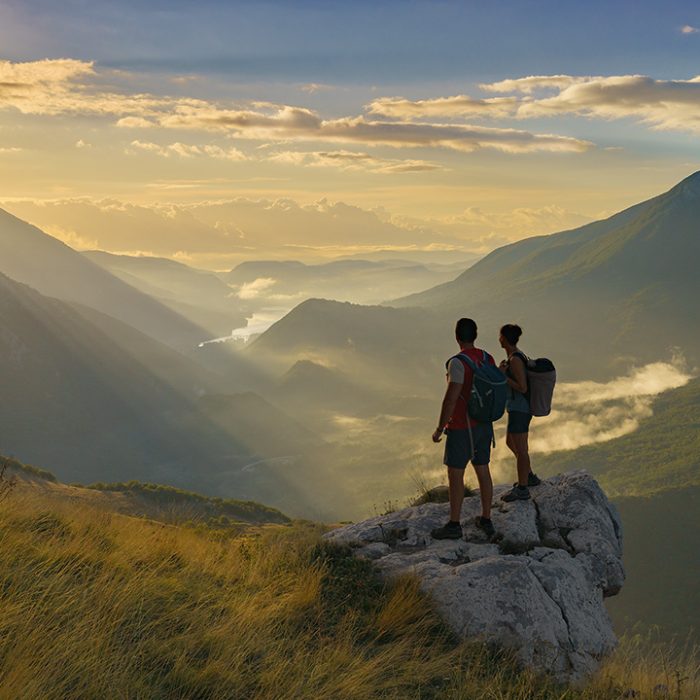 Sospesi tra Cielo e Terra: L’Incanto del Monte Marsicano